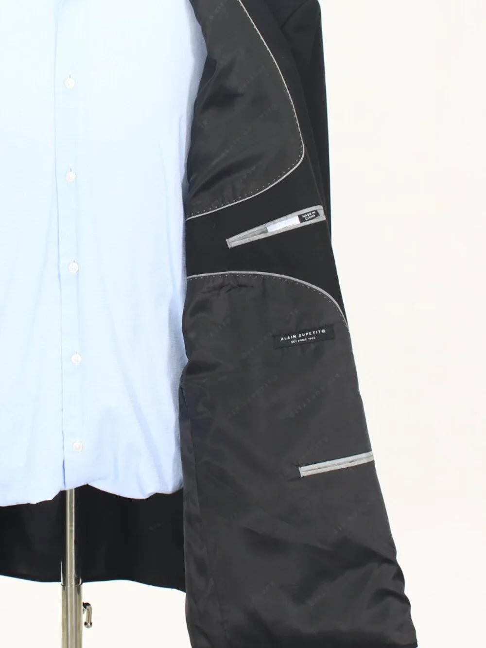 Alain Dupetit 58R 54x31 Black Full Suit 2-Button Solid R939